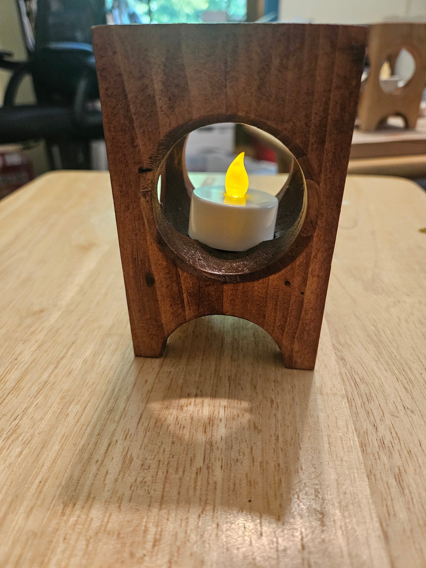 Candle Holder single lite made w/ Pine